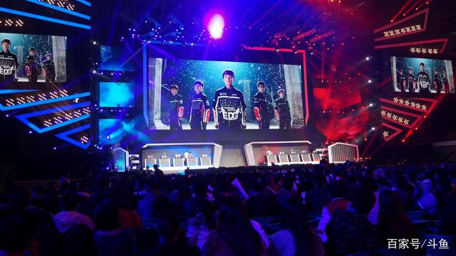 关于昨日LPL冒泡赛Light选手身体出现不适情况的公告